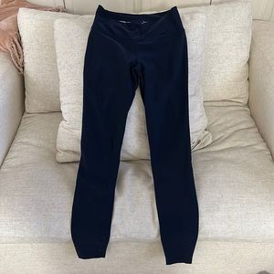 Women’s Nike dri-fit navy blue workout leggings size S